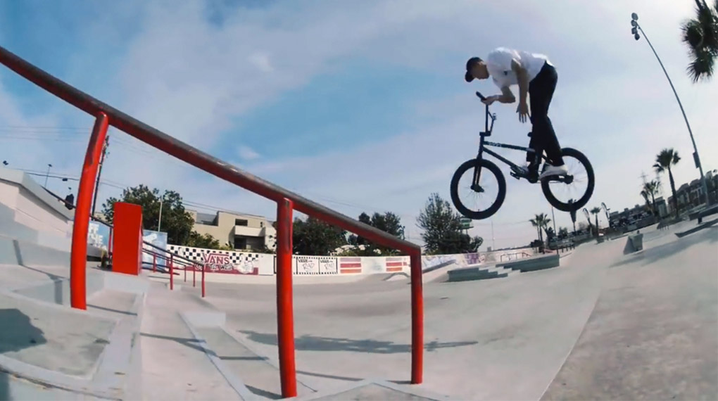 Bruno Hoffmann, Felix Prangenberg und Kilian Roth sind während des Trainings für den diesjährigen "Vans Street Invitational"-Contest gut abgegangen.