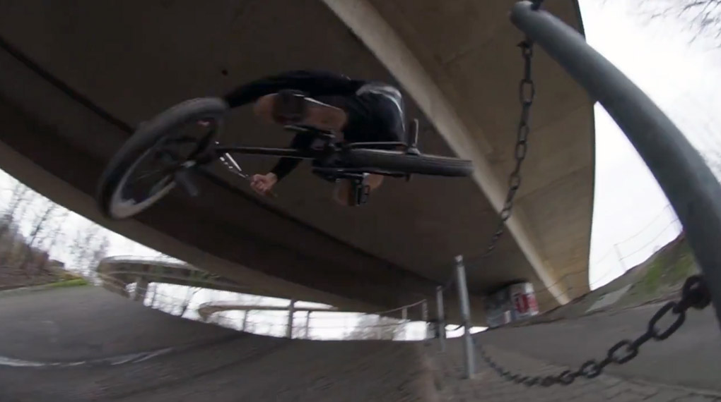 AUUU! Für sein Wolftrap-Video hat Michael Dunger ein paar Tage lang die Straßen von Mannheim, Frankenthal und Worms unsicher gemacht. Hier ist das Ergebnis.