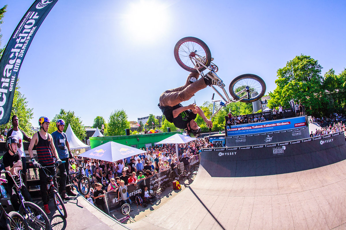 Justin Dowell gewann die Silbermedaile in Pro Minirampe