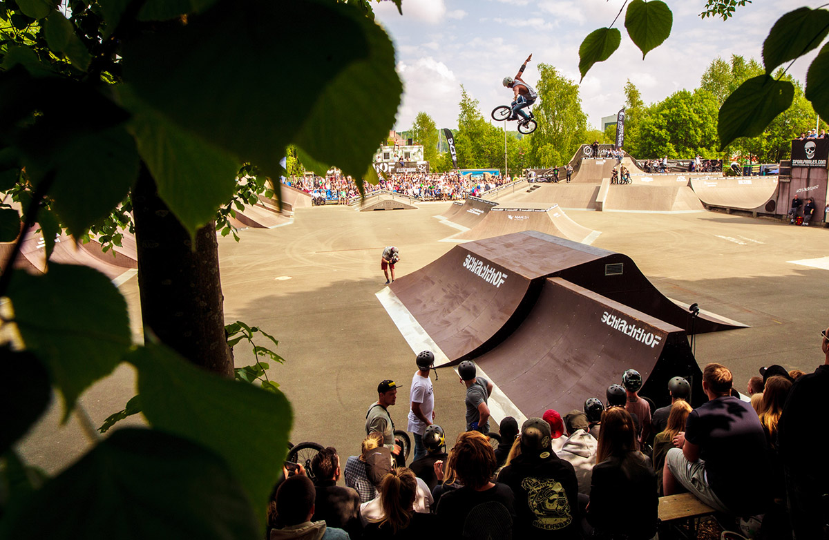 Kaine Mitchell stößt nicht nur bei Airs in unglaubliche Höhen vor