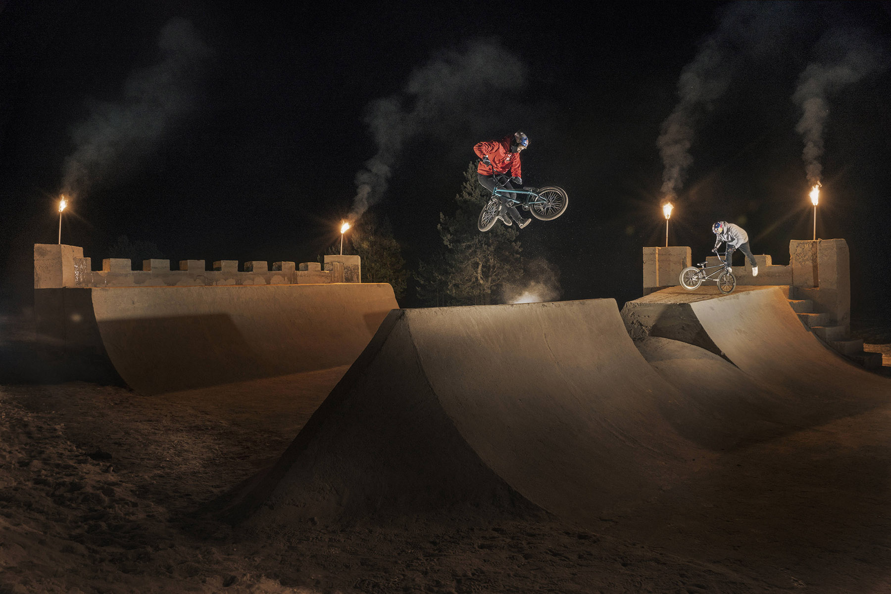 Irek Rizaev and Konstantin Andreev perform during the Red Bull Sand Castle in Ladozhskoye lake, Russia on March 5, 2018 // Denis Klero/Red Bull Content Pool