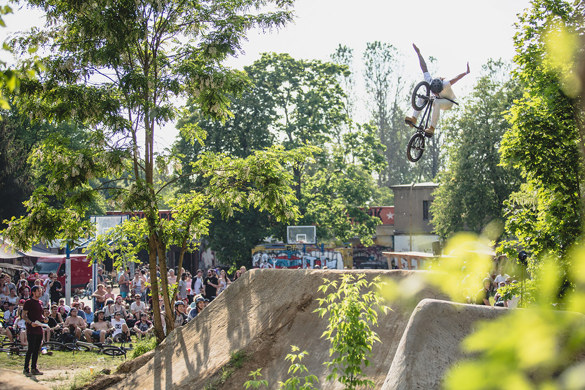 Der dritte Nohander in dieser Gallery – und auch diesmal handelt es sich dabei um ein sehr schönes Exemplar. Markus Reuss hat halt Style