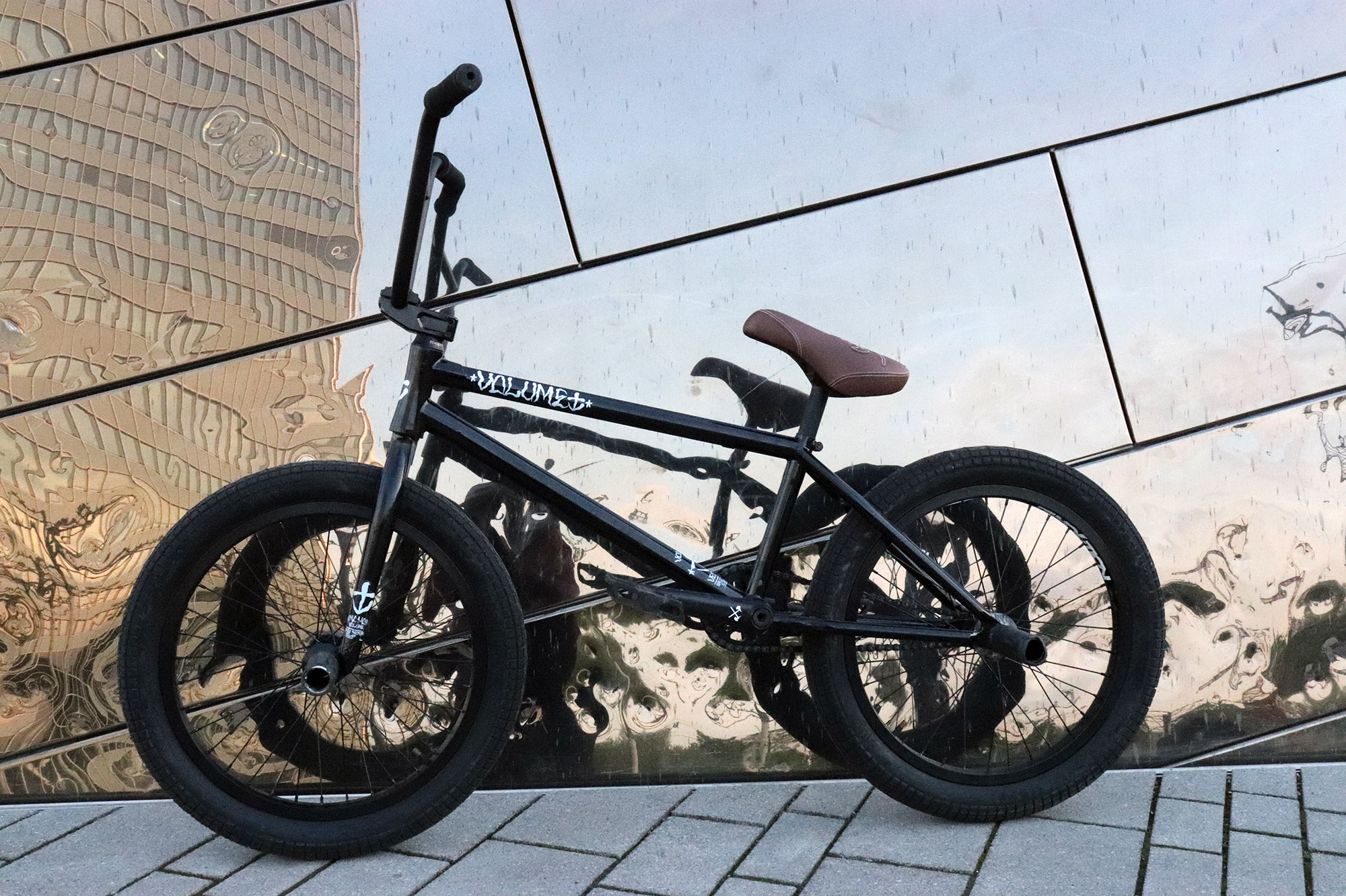 Adrian Warnkens Vessel von Volume Bikes