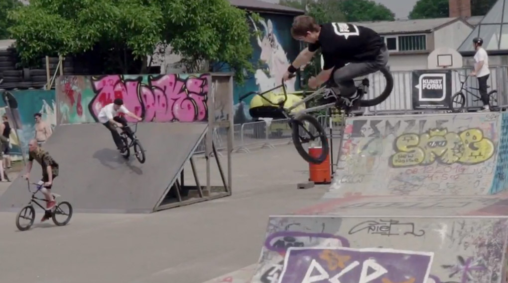 Wer wissen möchte, was auf dem Mashody X KSHZLE Jam in Karlsruhe so abging (so einiges), ist hier genau an der richtigen Adresse.