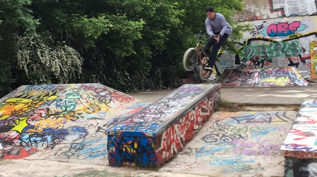 Neben Aufnahmen aus fast ganz Deutschland gibt es im Instagram Summer Team Mix des kunstform BMX-Shops auch einige Clips aus Frankreich und Kanada zu sehen.