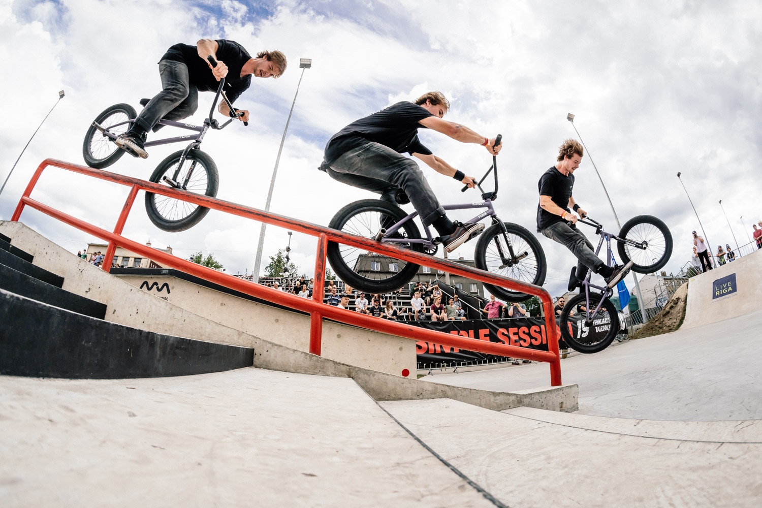 Cockmog goes Techmog: Oversmith Ice 180 von Felix Donat