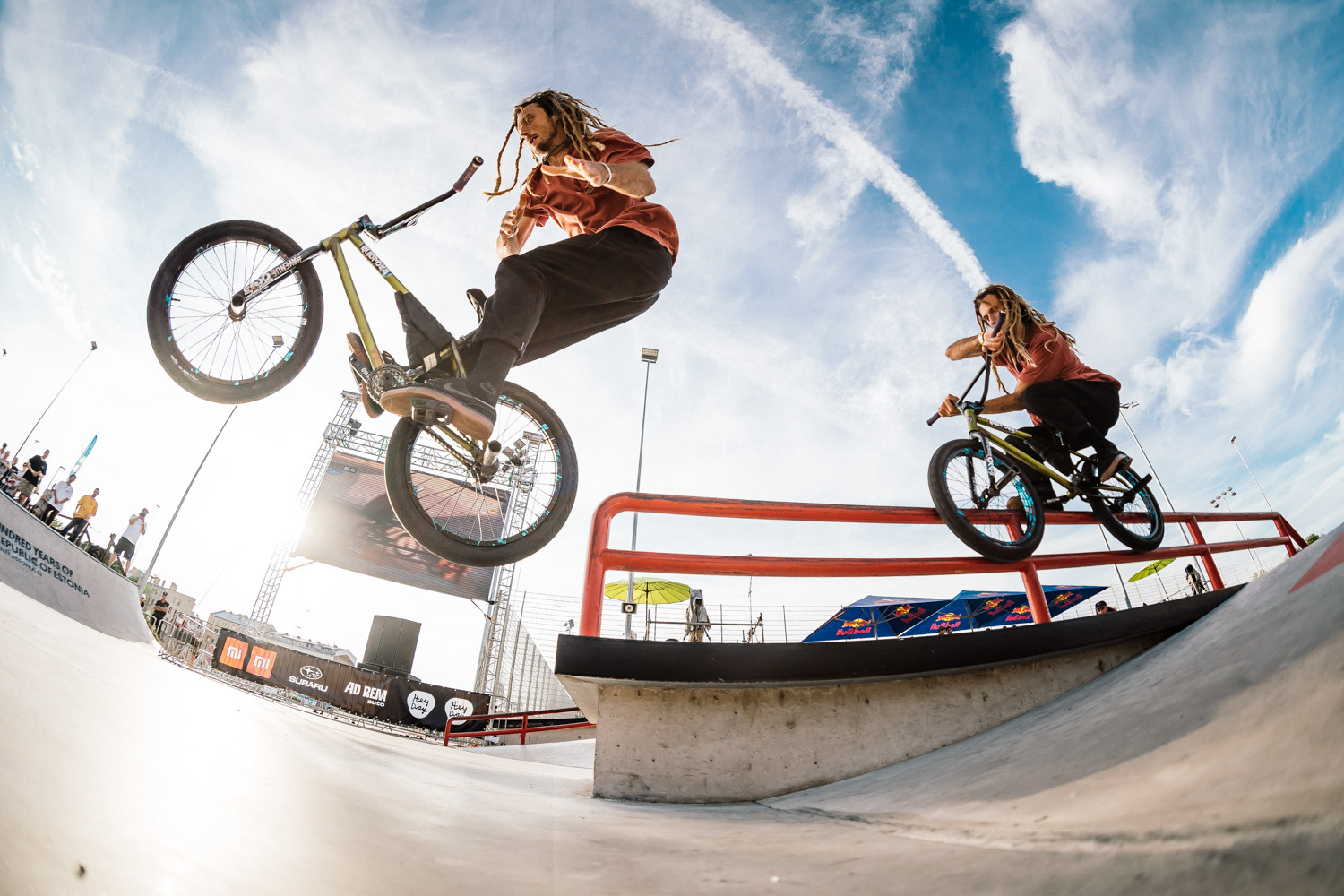 Riga beheimatet ein nicht allzu kleines Hare-Krishna-Center, was Joris Coloumb so sehr erfreute, dass er ganz viel am Lenker drehte