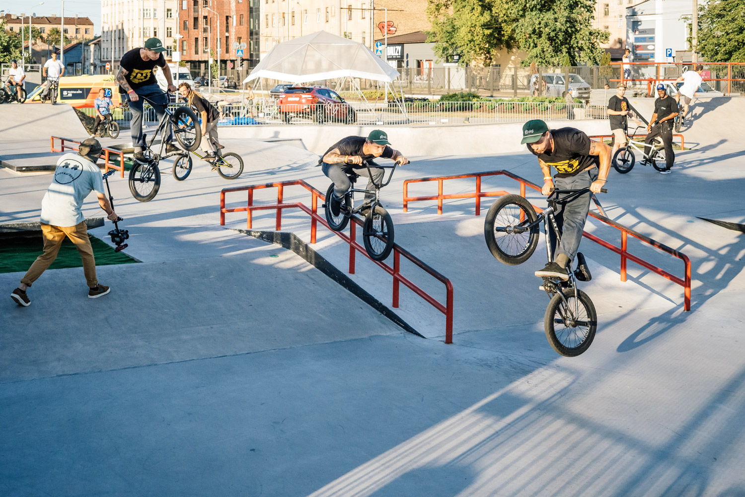 Im Practice kollidierte Nathan Williams beim Ausfahren dieses Trickes noch mit Felix Donat, konnte ihn aber zu später Stunde ohne Gegenverkehr sauber ausfahren