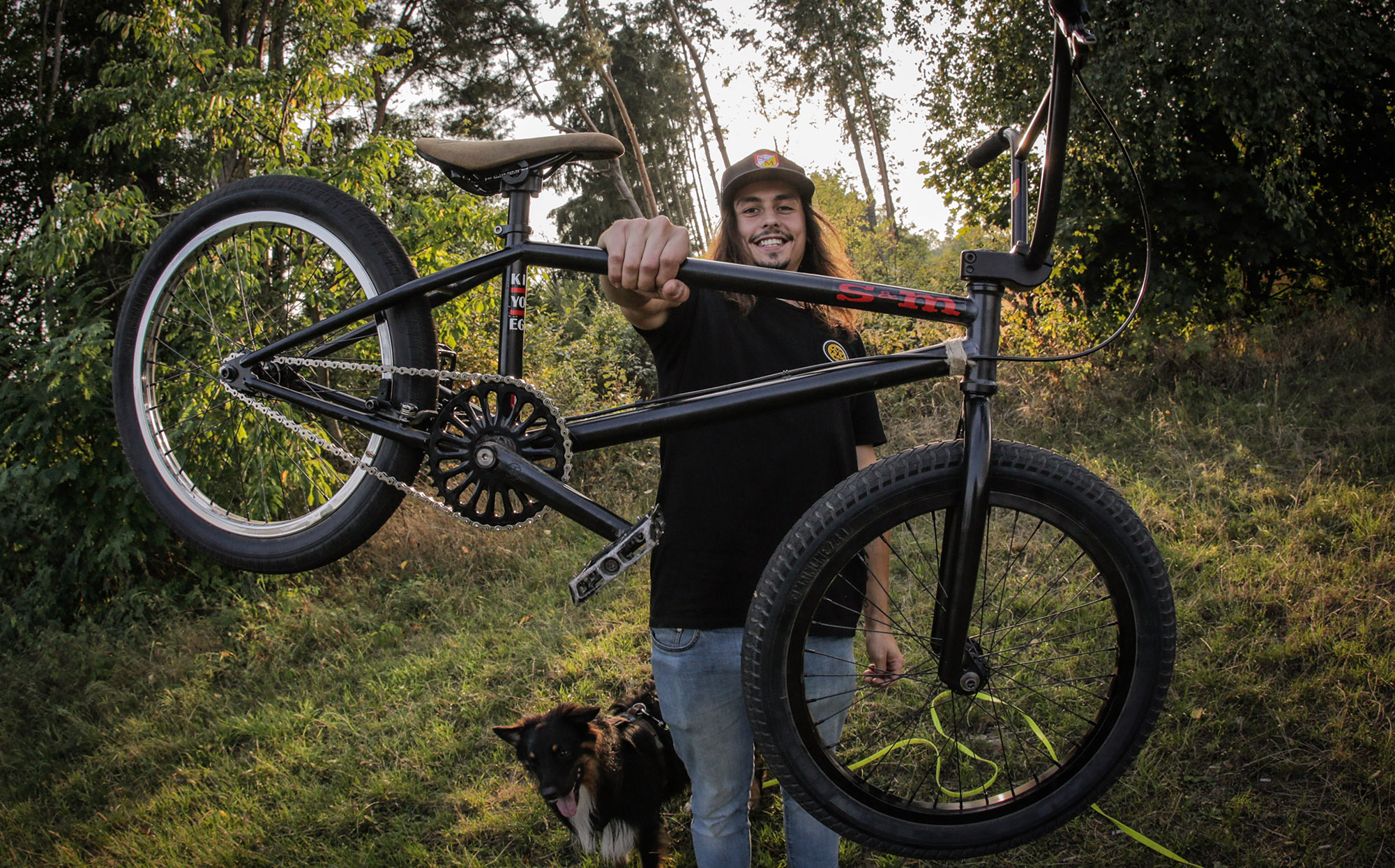 freedombmx deckt auf: Benjamin Petsch hat klammheimlich von Fitbikeco. zu S&M Bikes gewechselt. Mehr dazu in unserem Bikecheck.