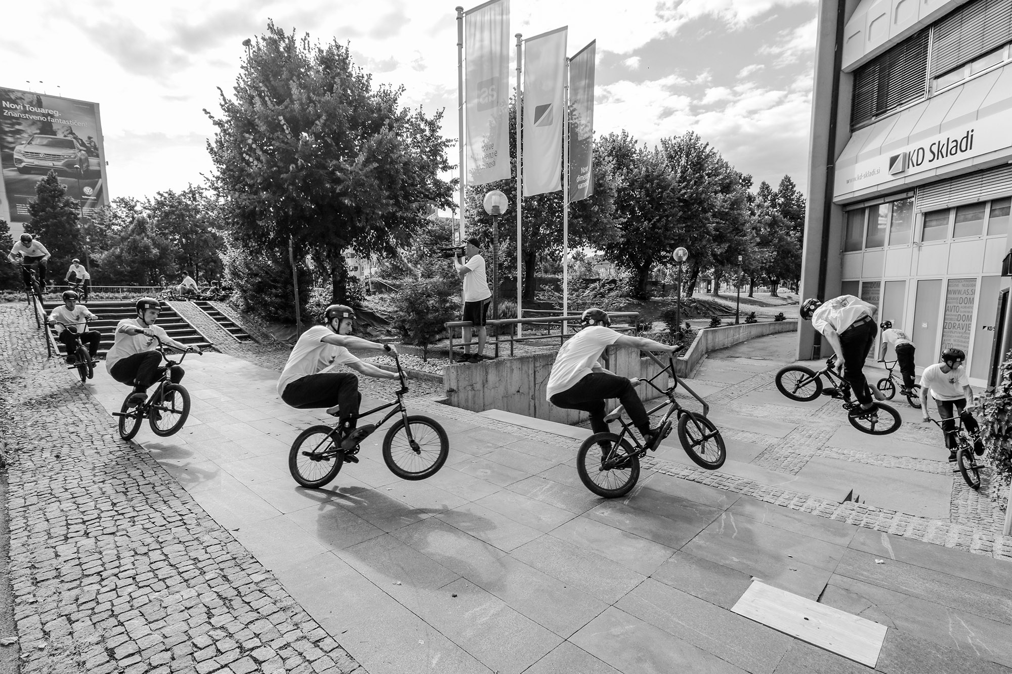 Wenn Tom Weikert loslegt, schalten Fotografen automatisch in den Sequenzmodus