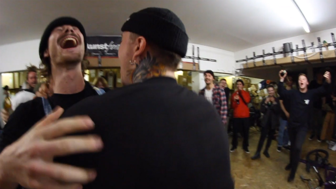 Hier entlang für unser Highlightsvideo von der kunstform Stock Session 2018 in Stuttgart mit Felix Prangenberg, Miguel Smajli, Felix Donat und vielen mehr.