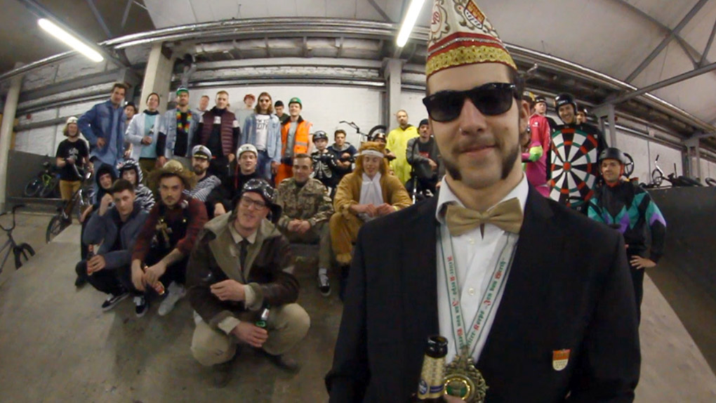 KÖLLE ALAAF! Hier ist unser Video von der freedombmx X Halle 59 Karnevalssitzung 2019 mit den tollkühnsten Jecken der Welt.