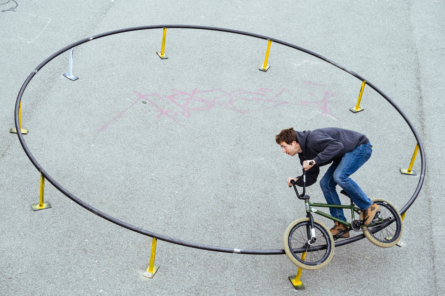 Dennis E Dennis hatte die mit Abstand schönste MotoGP Lehnung bei der Umrundung des Kreises