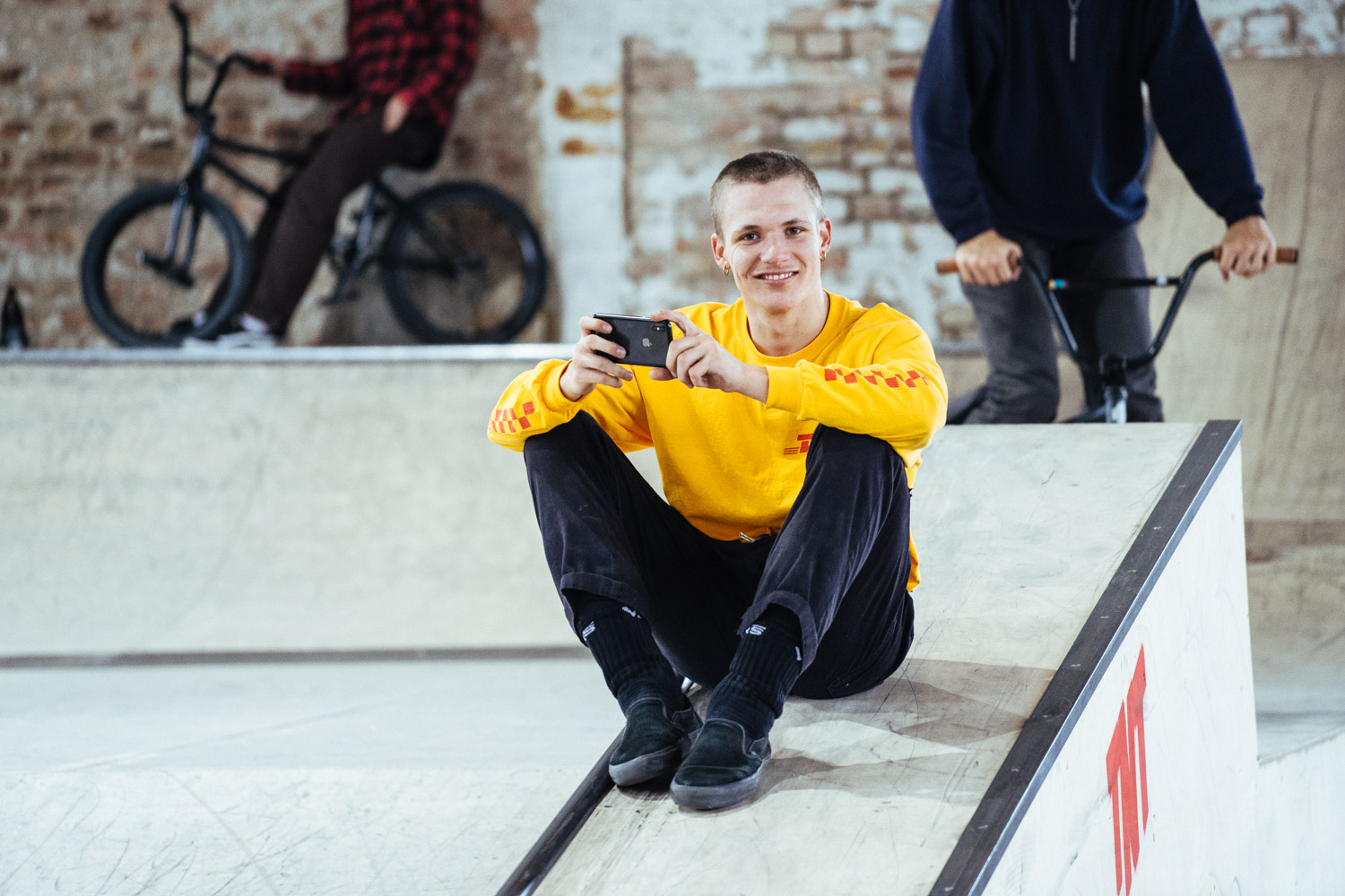 Kilian Reichmeyer verteilte Pakete und gute Laune