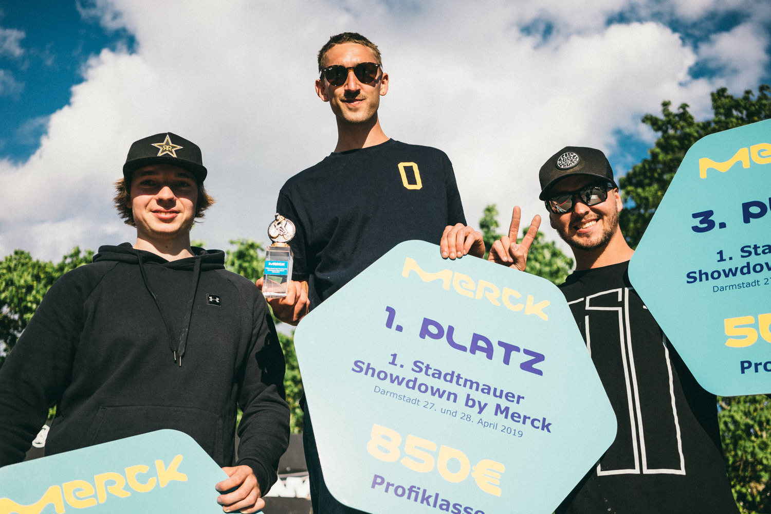 So sehen Sieger aus: Michael Meisel (2.), Jan Mihaly (1.) & Tobi Freigang (3.)