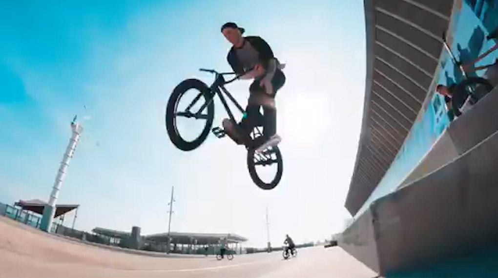 Mit Robin Kachfi & Friends durch die beste Stadt der Welt: Hier entlang für das wirklich sehenswerte Video von ihrem Barcelonaurlaub im Frühjahr 2019.