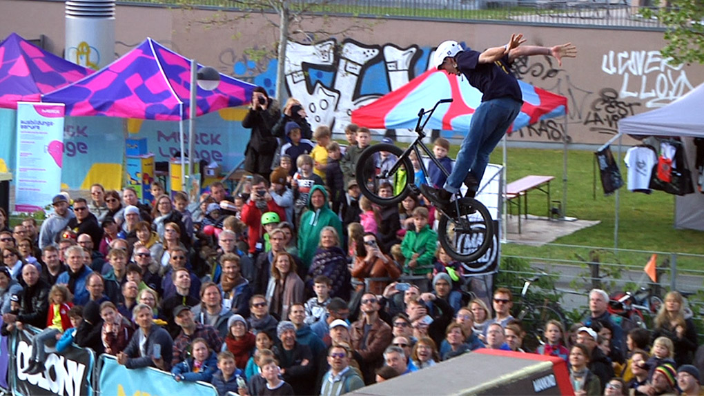 Kreativ, flowig und unfassbar technisch: Mit diesem Run ist Jan Mihaly beim 1. Stadtmauer Showdown in Darmstadt auf Platz 1 in der Pro-Klasse gelandet.
