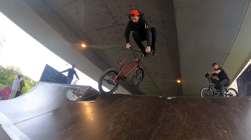 Highlife im Localpark von Da Crew! Hier sind die Highlights vom Brügglesjam 2019 in Schweinfurt in knackigen drei Minuten zusammengefasst.