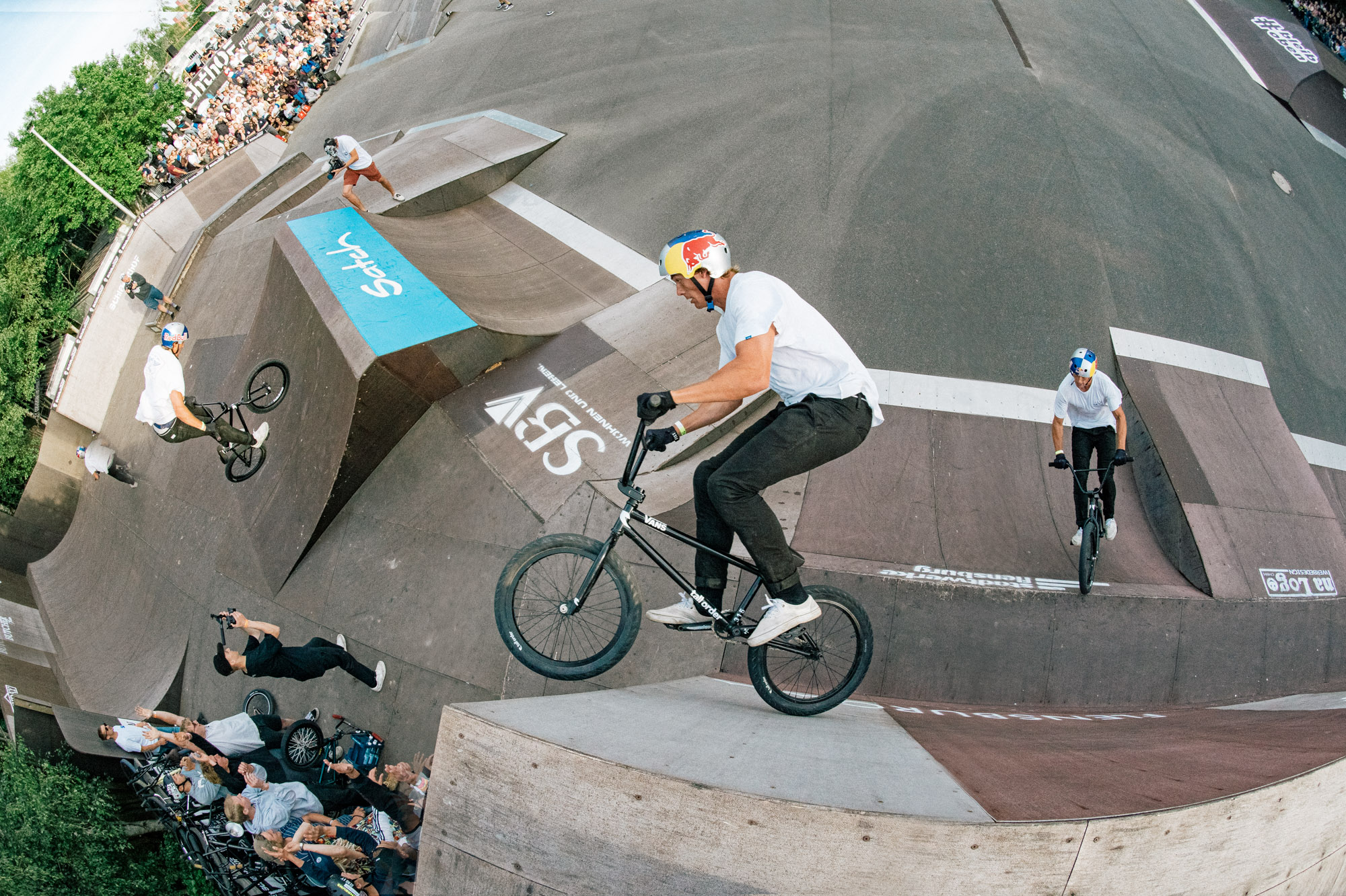 Offene Rechnung beglichen: Nachdem Paul Thölen an diesem Wallride to 180 Transfer im vergangenen Jahr noch knapp gescheitert war, saß das Ding diesmal auf zwei