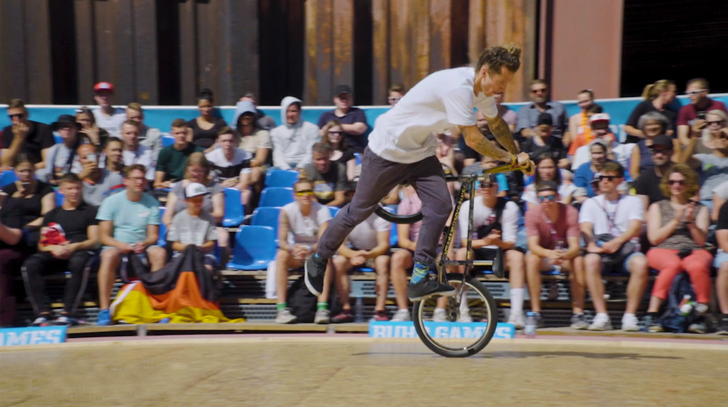 Matthias Dandois, Dominik Nekolny und der Rest der Boys on fire! Checkt die Highlights des BMX-Flatlandfinales auf den Ruhr Games 2019 in Duisburg.