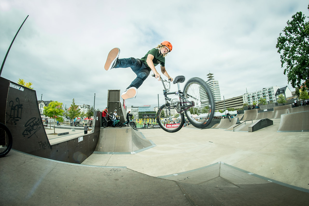 Platz 1 bei den Amateuren holte Reef Way, Oakleys kleiner Bruder