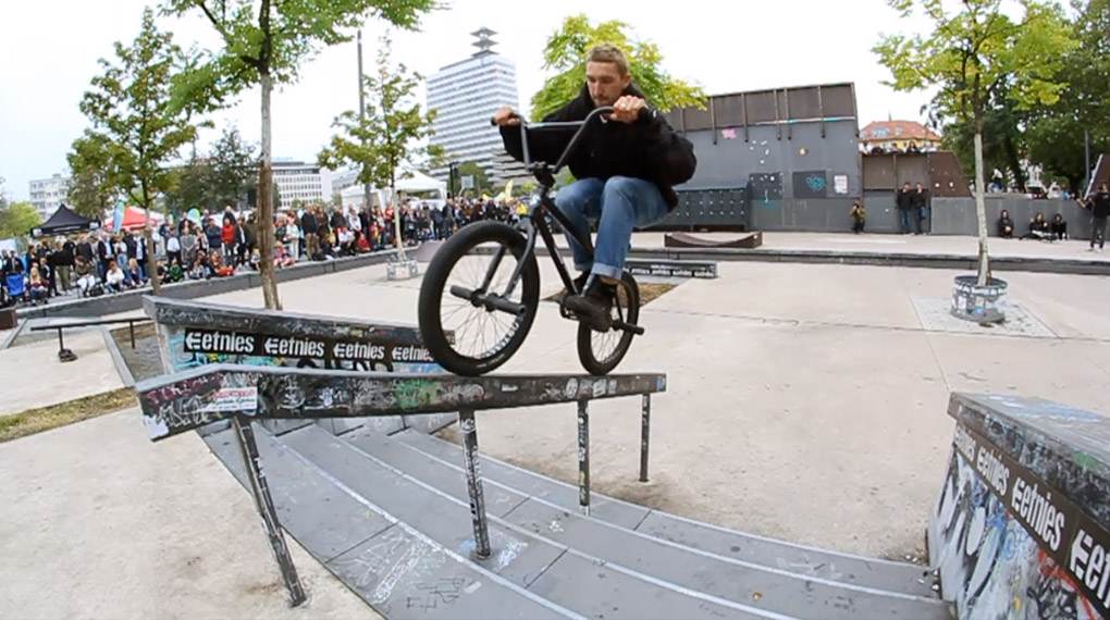 Alles für die Views! Hier sind unsere besten Raw Clips vom Streetcontest auf dem Bielefeld City Jam 2019 im Kesselbrink Bike- und Skatepark.
