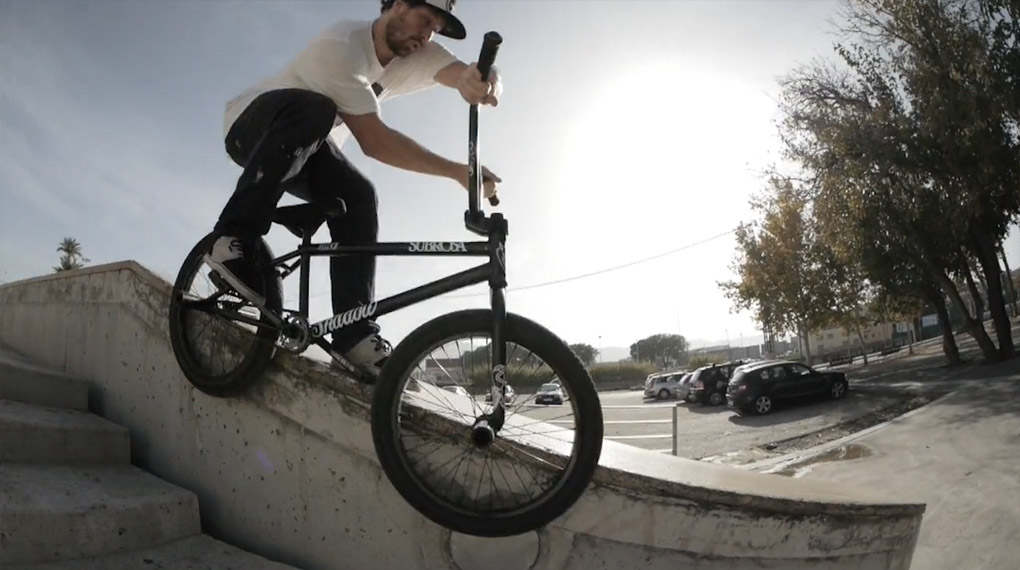 Der Schwede Emil Eriksson​ hat eine audio-visuelle Liebeserklärung an seinen absoluten Lieblingsspot verfasst: die Ledges am Murcia Auditorio in Spanien.