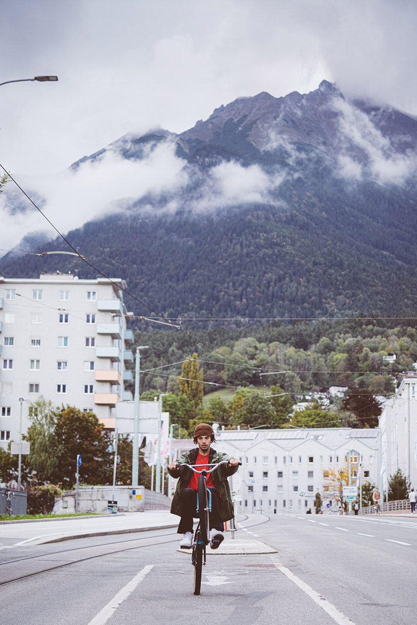 Justin Rudd Cruiser BMX Wheelie