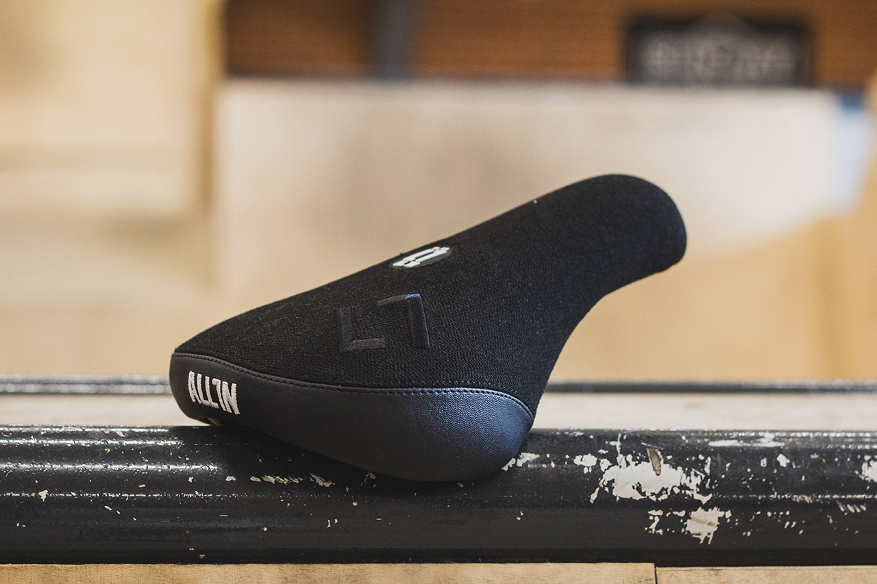 Einer der beiden neuen BMX-Sättel von All In aus Oldenburg