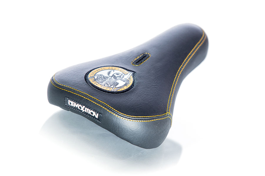 Jason Watts Fast & Loose Signature Seat von Demolition Parts