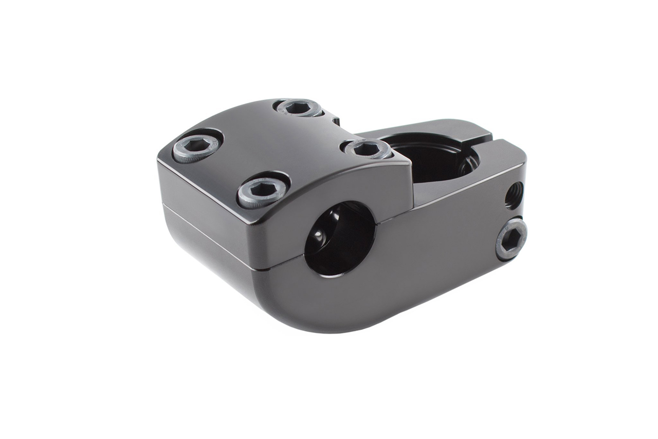 Der Nord Stem aka der neue Signaturevorbau von Matt Nordstorm ist schön kurz für Tech Street (45 mm Vorlauf, 20 mm Rise)