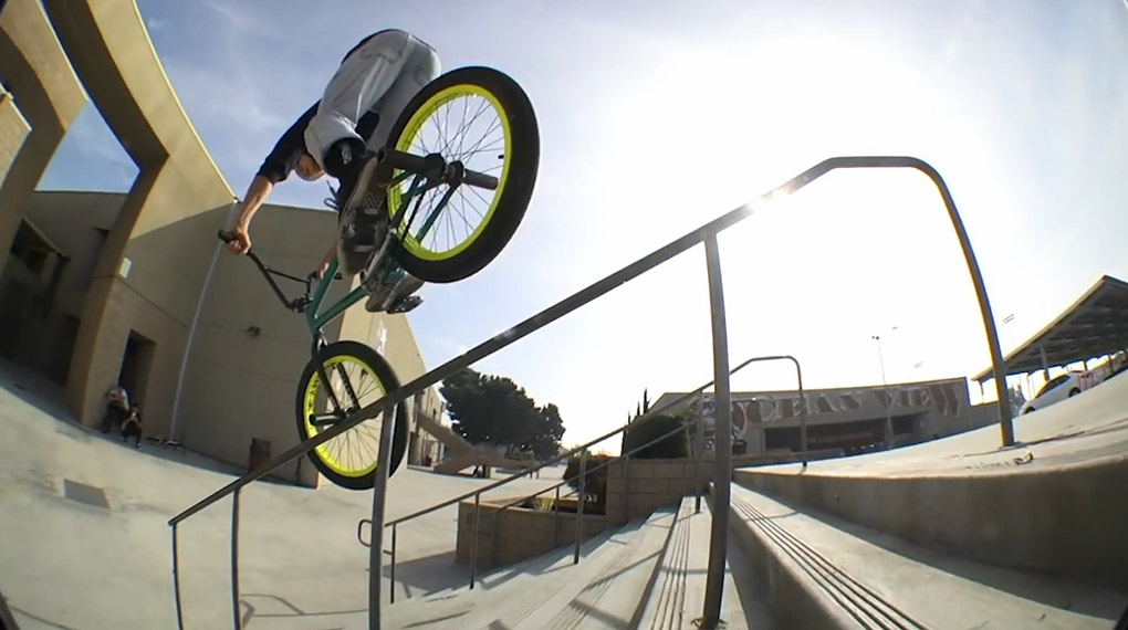 Jacob Cable, Murray Loubser, Hilario Olivos, Chase Krolicki, Jerome Odesa, Jarren Barboza & Preston Okert haben sich für "At Ease" von Odyssey richtig hart gegönnt.