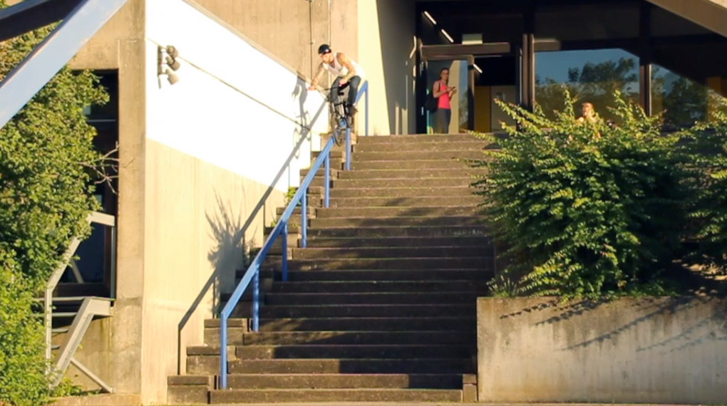 Nach erfolgreicher Real-life-Premiere hat es das 2k19 Mixtape der 1230 Gang aus Regensburg nun auch in die unendlichen Weiten des Internetz geschafft.