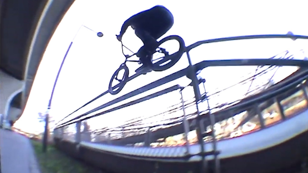 DSK, Brudi! Nach längerer Durststrecke gibt es endlich endlich wieder ein Oida Tape von der Dove Shit Kru aus Wien. Check it!