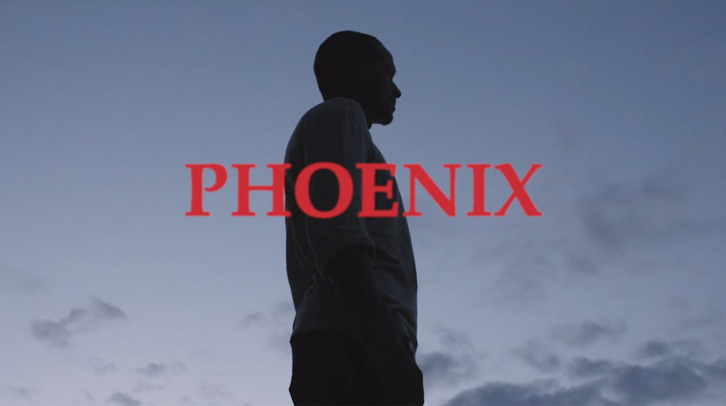 Markus Reuss wurde 2016 eines feigen Überfalls, der ihn fast das Leben gekostet hätte. In "Phoenix" erzählt er, was diese Tat ihn im ausgelöst hat.