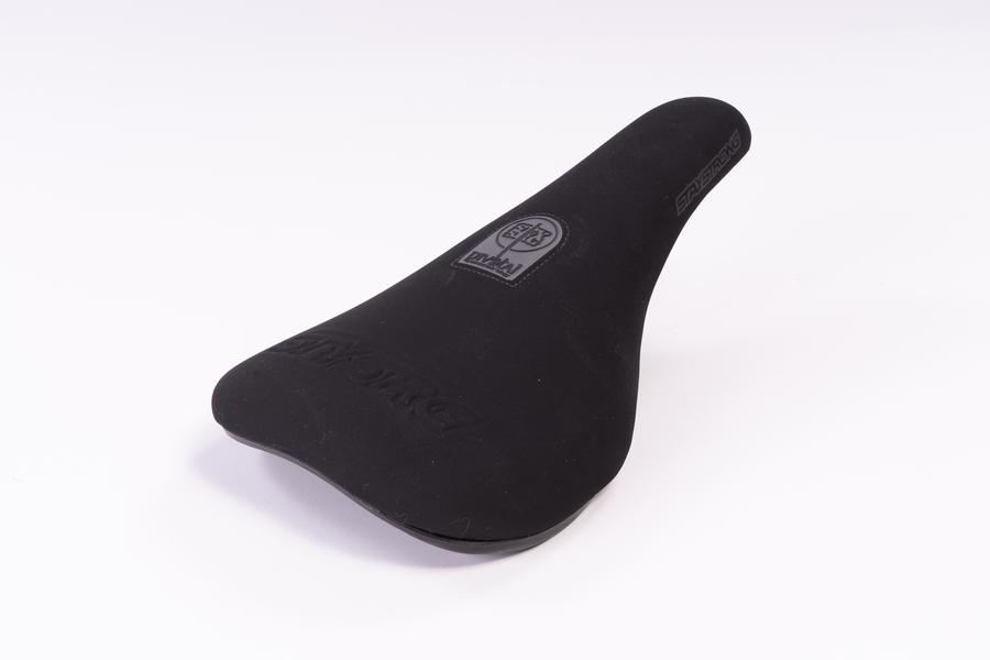 Stay Strong Blackout Pivotal Seat