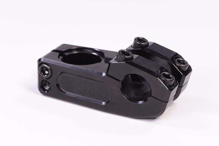 Stay Strong Topload Pro Stem CNC-gefräst Reach: 45 mm, 50 mm, 53 mm, 57 mm oder 60 mm Gewicht: 233 g, 241 g, 247 g, 255 g, 260 g