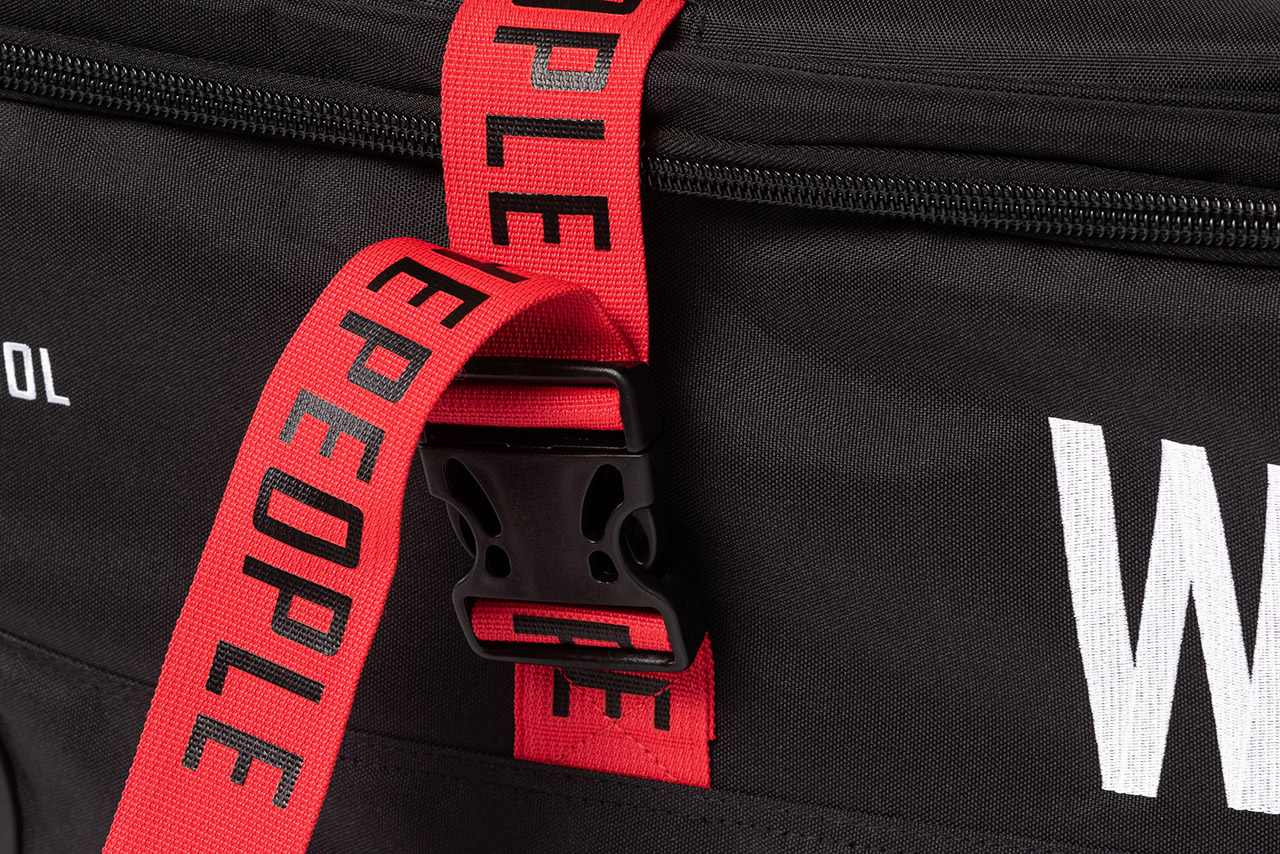 Extra dicke Gurte, damit alles an seinem Platz bleibt