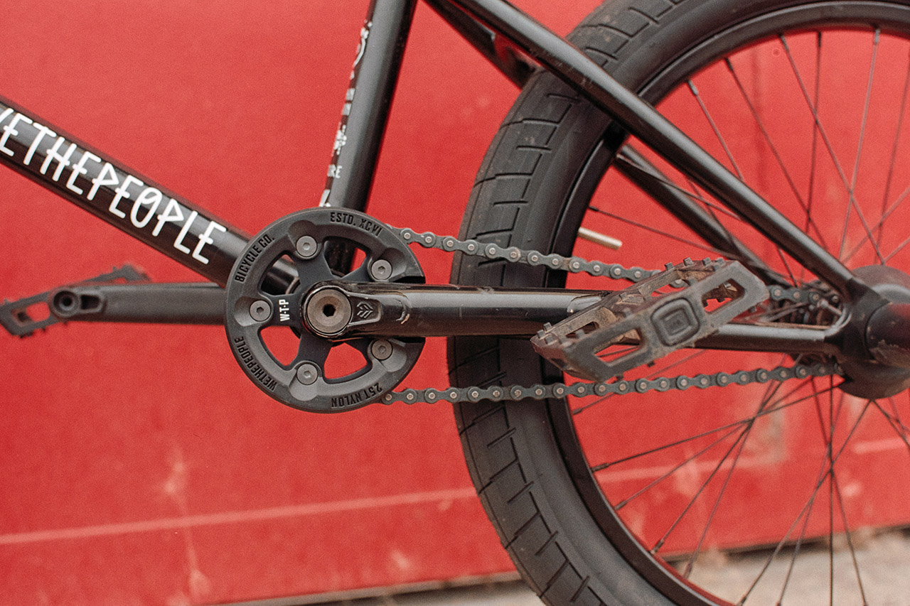 Sneak Peek: Nico fährt einen Protoypen des neuen Paragon Guard Sprocket von Wethepeople, das voraussichtlich im kommenden Herbst auf den Markt kommt und auch an den Kompletträdern der Kölner BMX-Firma verbaut werden wird