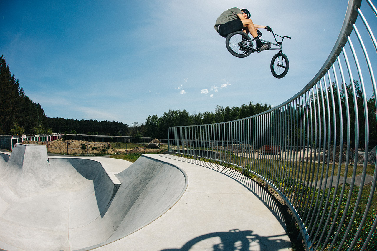 Paul Thölen im neuen Skatebowl in Eberswalde