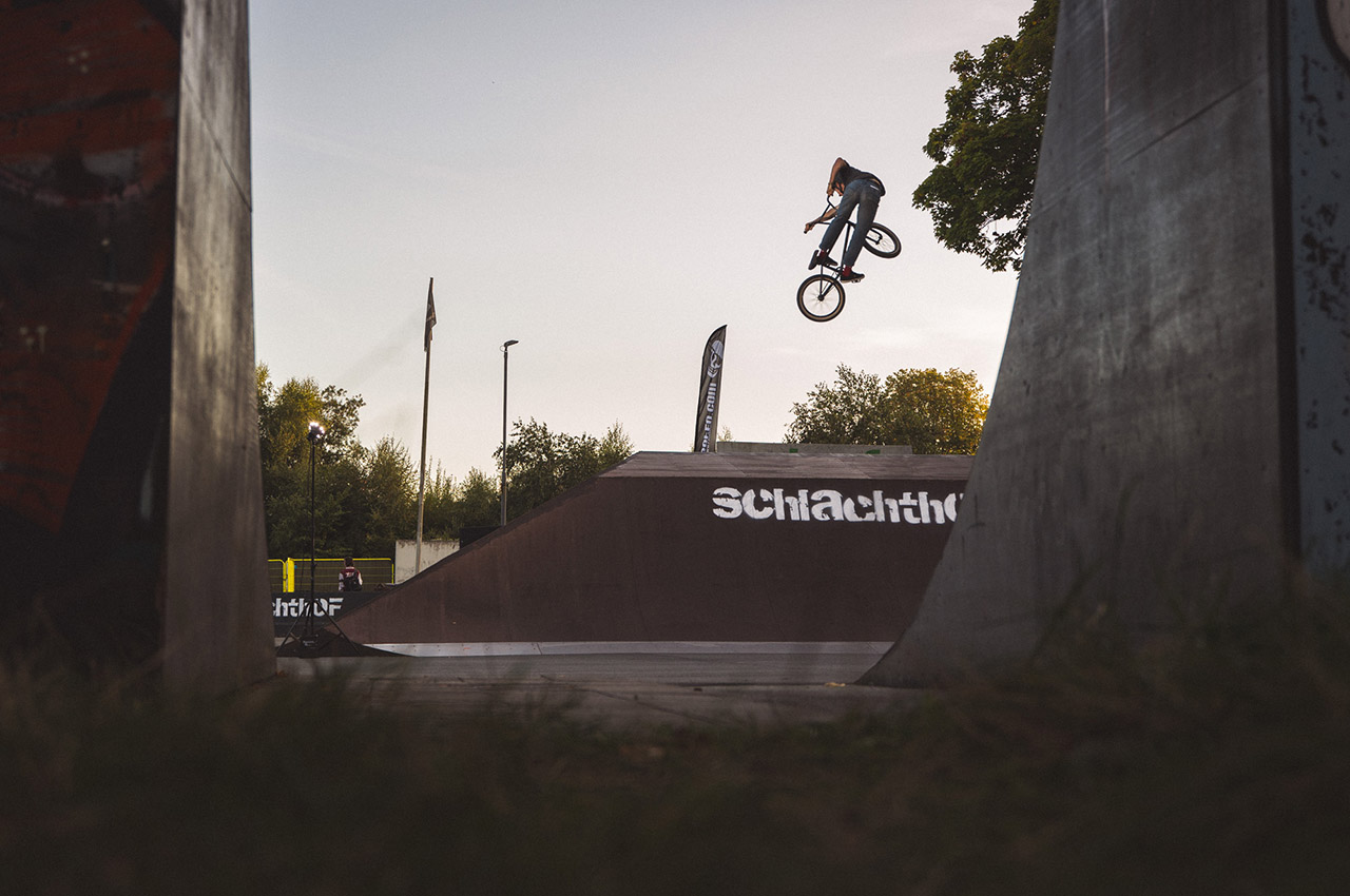 Timo Damm mit einem Lookdown