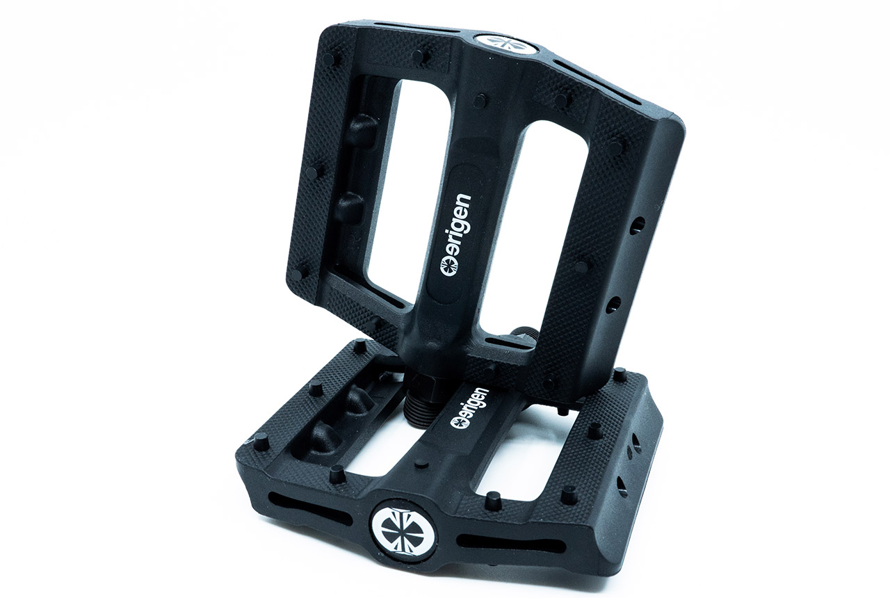 Erigen Thinner BMX Pedale in schwarz