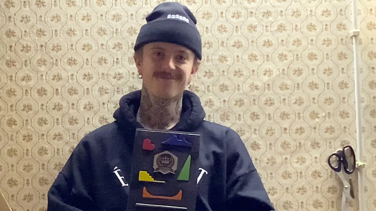 12 Minuten Banger am Stück: Felix Prangenberg konnte sich mit seiner geisteskranken Section aus "Out Of Line" von Wethepeople trotz richtig starker Konkurrenz in der Kategorie "Videopart des Jahres" durchsetzen. Wer das Ding noch nicht gesehen hat, sollte schleunigst 5 EUR zusammenkratzen und sich das komplette Video auf der Website von Wethepeople runterladen!