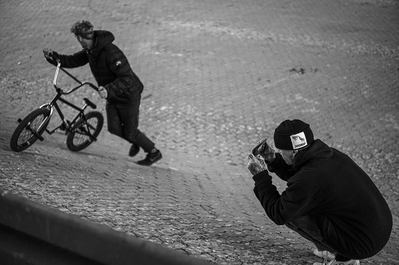 Rain Day vor den Toren Erlangens, wo es zum Glück einen ziemlich guten Bankspot unter einer Brücke gibt