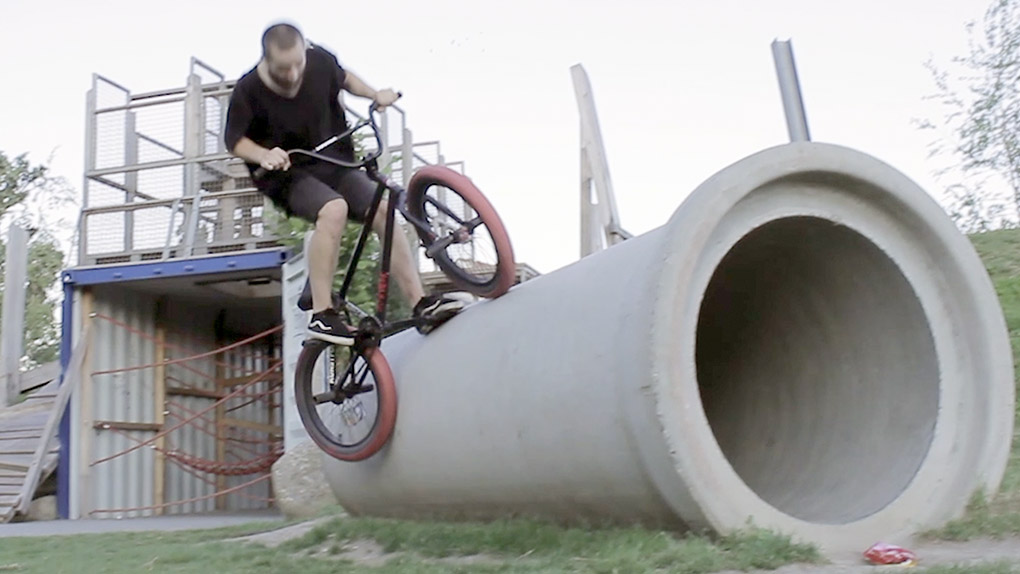 Die Palatine Crew aus Speyer hat es endlich auf die Kette bekommen, ihr schon lange geplantes Mixtape fertigzuschneiden. Check it out!