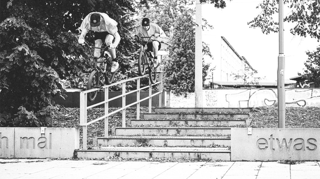 Hier entlang für all die großartigen Fotos von Merlin Czarnulla für die leider kein Platz mehr in unserer Sonderausgabe vom SIBMX-Trip nach Leipzig war.