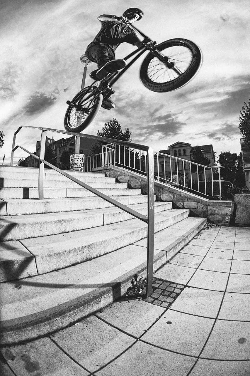 Das vielleicht beste 8-Stufen-Rail Deutschlands in freier Wildbahn wird von Pierre Hinze per Manual bezwungen