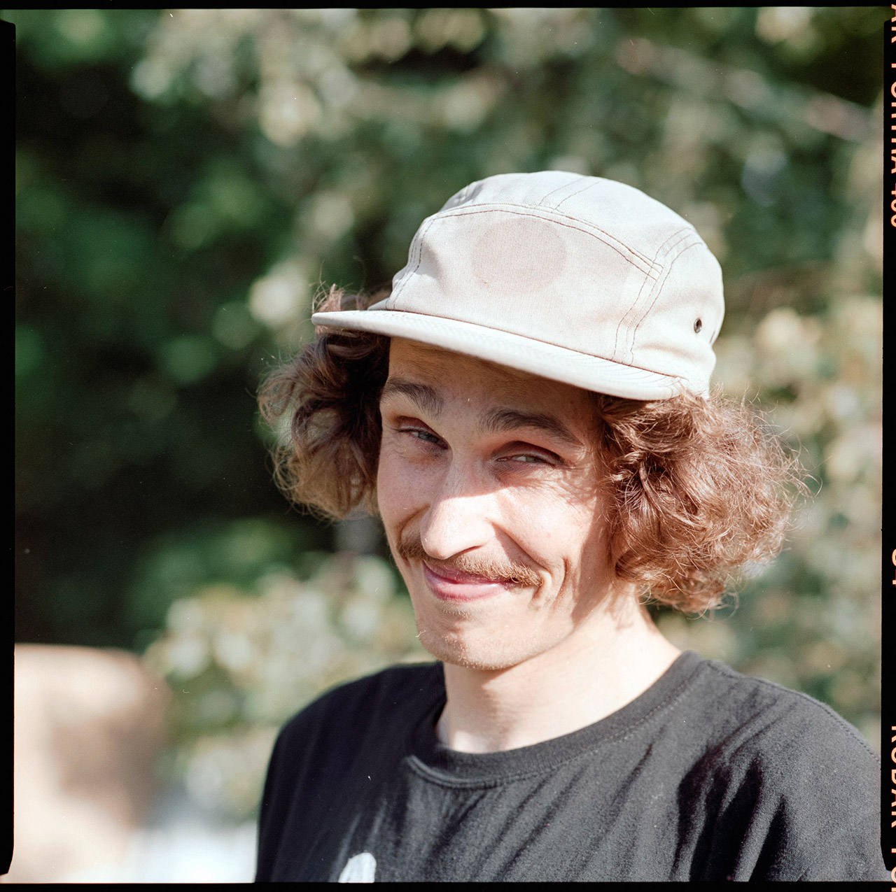 Ein Teil der Transitionfraktion des SIBMX-Teams unternahm an einem Tag einen Ausflug zu den Sturmbahntrails in Plauen, der ohne diesen Mann nicht möglich gewesen wäre: Danke an Philipp Müsli für die Gastfreundschaft