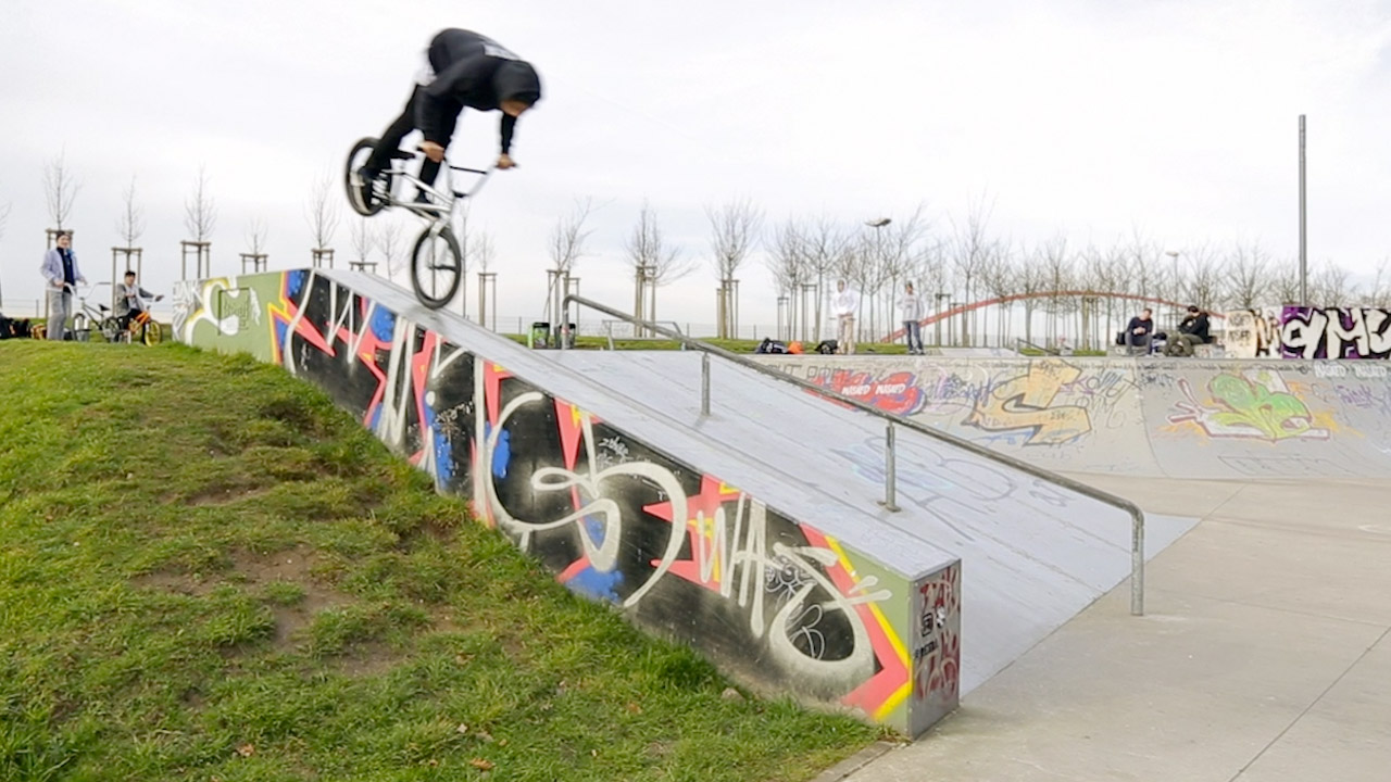 Daniel Portorreal war gerade mal 16 Jahre alt, als er im Januar 2014 für unsere "One Dude One Day"-Reihe den Skatepark im Duisburger Rheinpark zerstört hat.