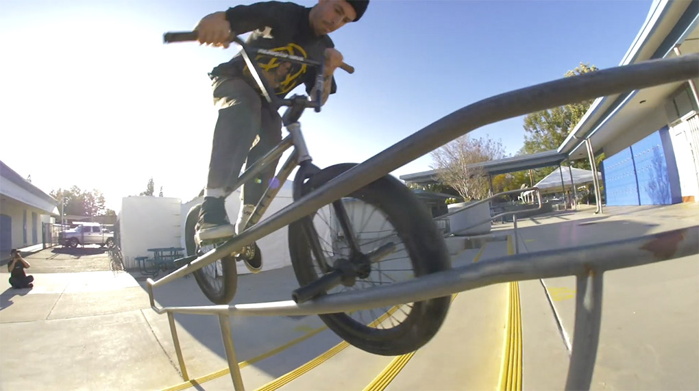 The hype is real! Brandon Begin hat für sein neues Cult-Video ein paar besonders schmackhafte Videospielgrinds freigespielt. Großartig!